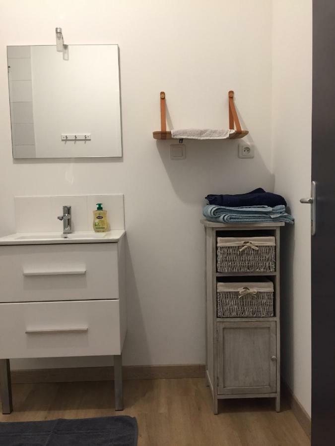 Valence Centre, Appartement 2 Chambres Fonctionnel Et Lumineux Екстериор снимка